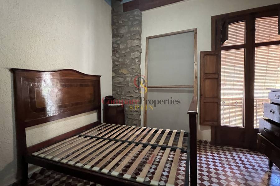 Venta - Villa - La Vall de Gallinera - Benisiva