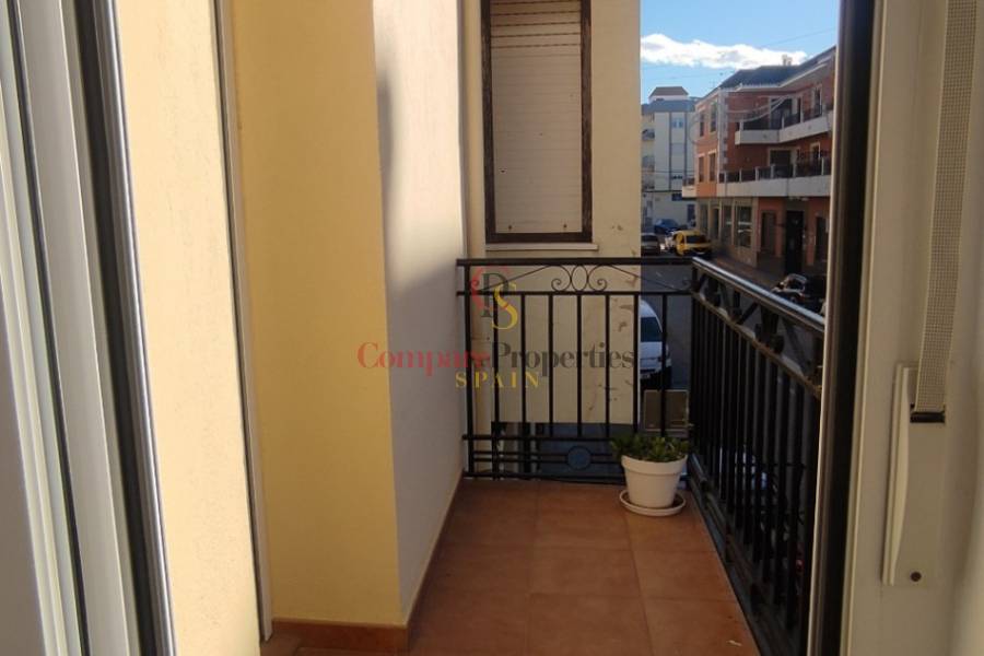 Sale - Apartment - Orba Valley - Orba