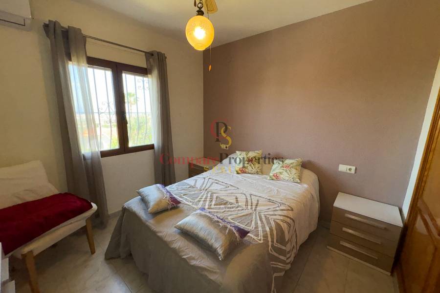Sale - Villa - Dénia - Montgo