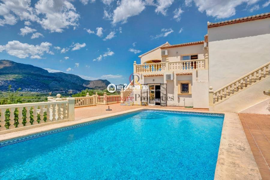Sale - Villa - Orba Valley - Orba