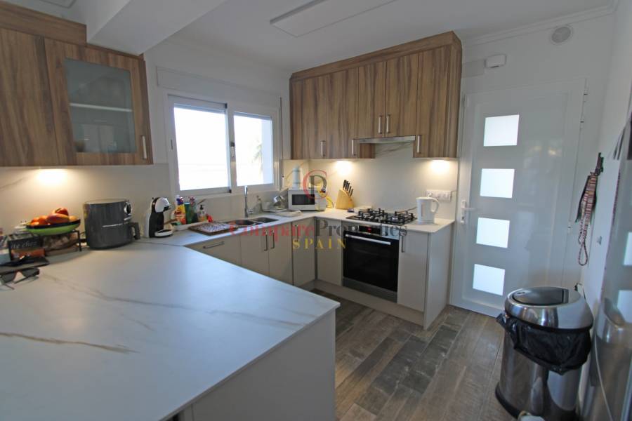 Sale - Villa - Orba Valley - Orba