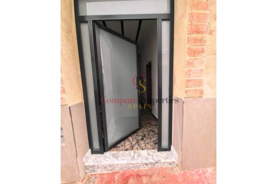 Sale - Apartment - Ador - 