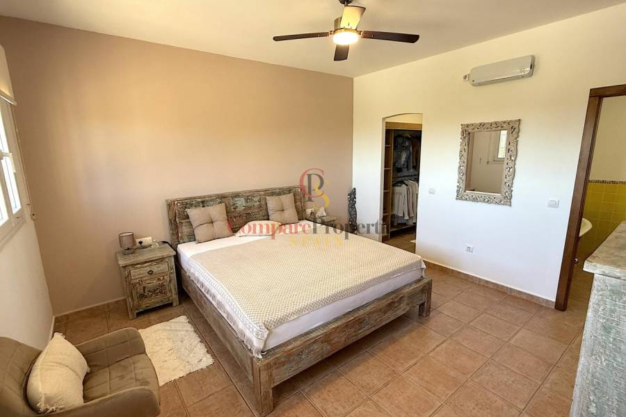 Sale - Villa - Orba Valley - 