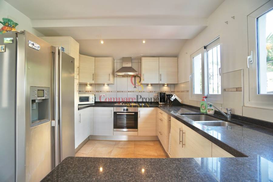 Vente - Villa - Jávea - Covatelles