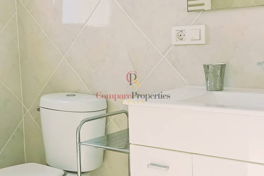 Venta - Villa - Dénia