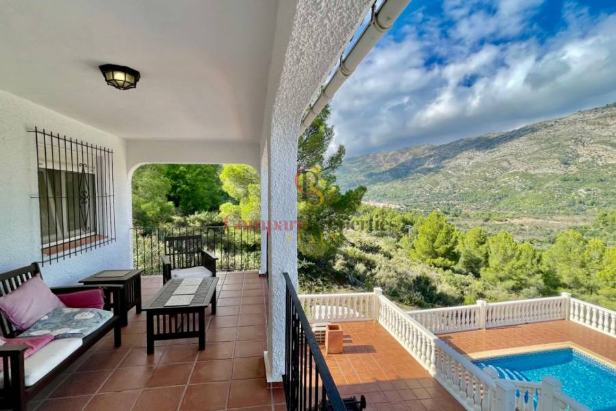 Sale - Villa - Orba Valley - Campo