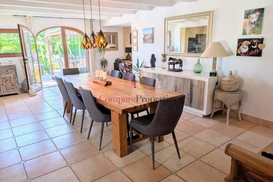 Verkauf - Villa - Jávea - La Lluca