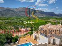 Sale - Villa - Orba Valley - Orba
