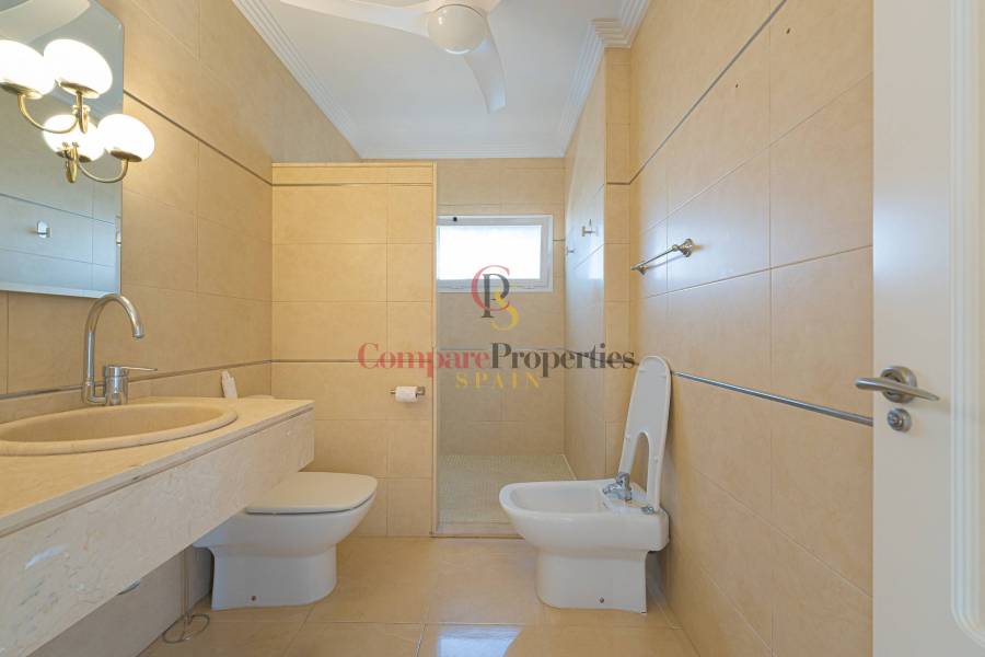 Sale - Villa - Orba Valley - Centro pueblo