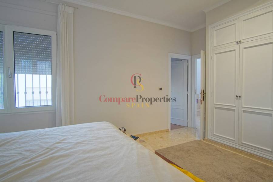 Venta - Villa - Dénia