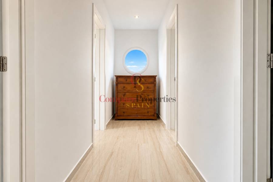 Sale - Villa -  - Casco Urbano