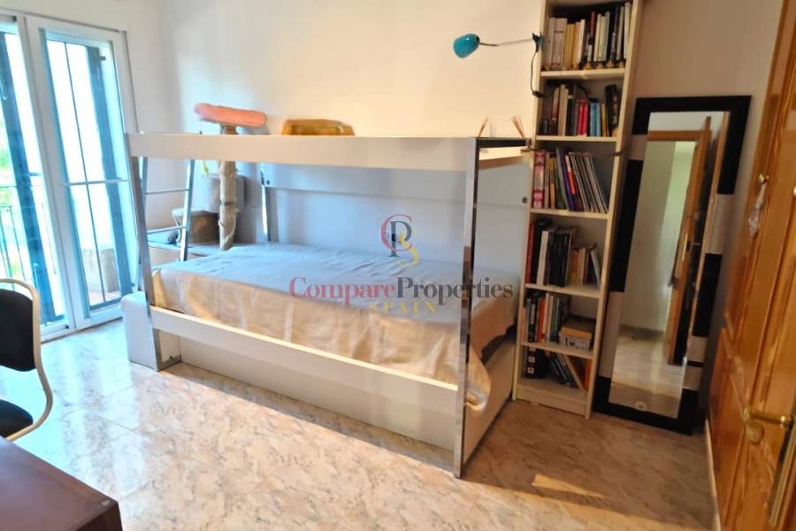 Venta - Semi-Detached Villa - Ondara - Casco urbano