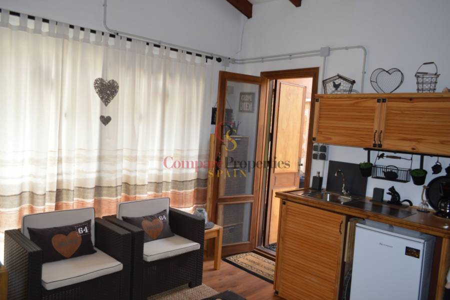 Verkoop - Villa - Jalon Valley - Campo
