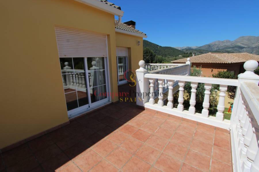 Verkoop - Villa - Orba Valley - Orba