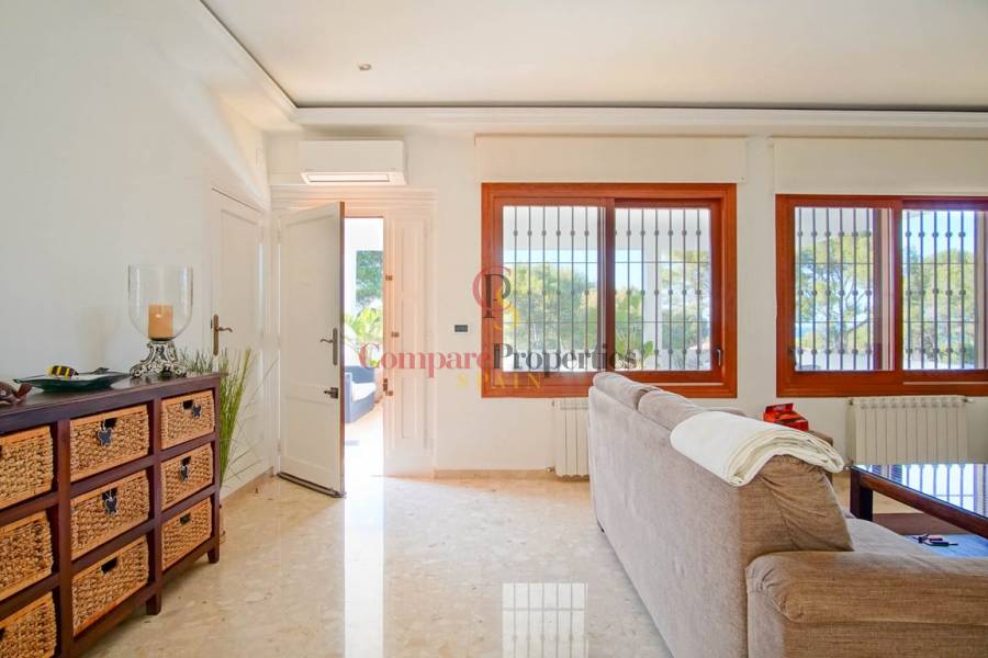 Venta - Villa - Dénia