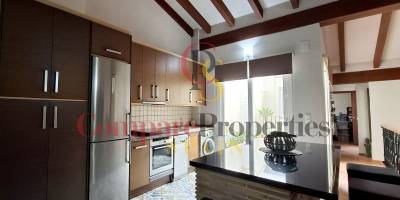 Townhouses - Sale - Dénia - Centro