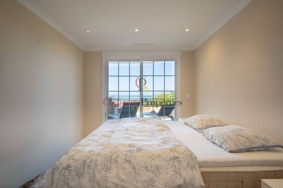 Verkoop - Apartment - Pedreguer
