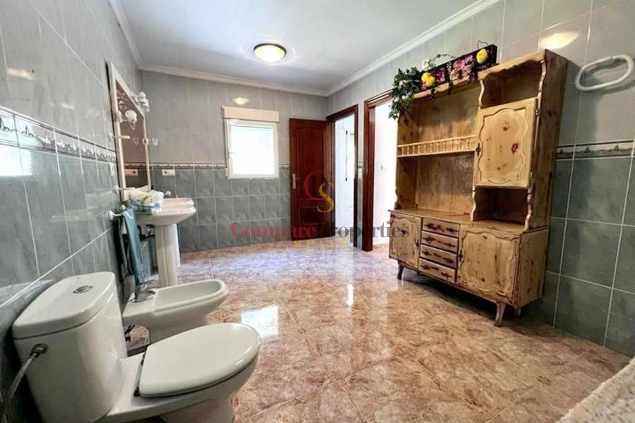 Sale - Villa - Dénia - La Sella