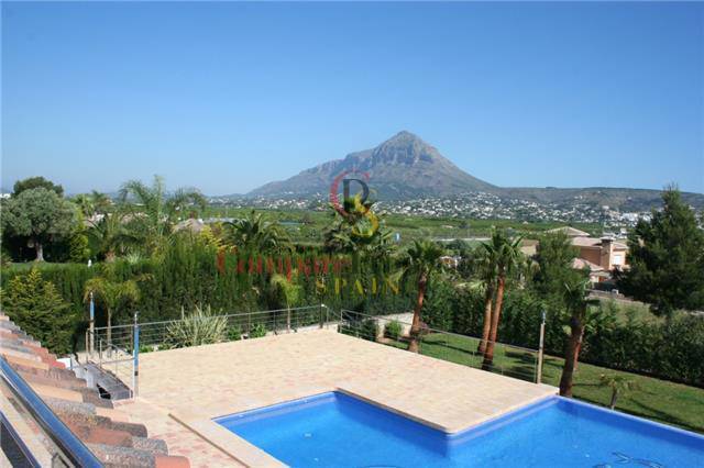 Sale - Villa - Jávea