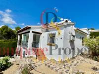 Sale - Villa - Jalon Valley - Valley / Urbanización