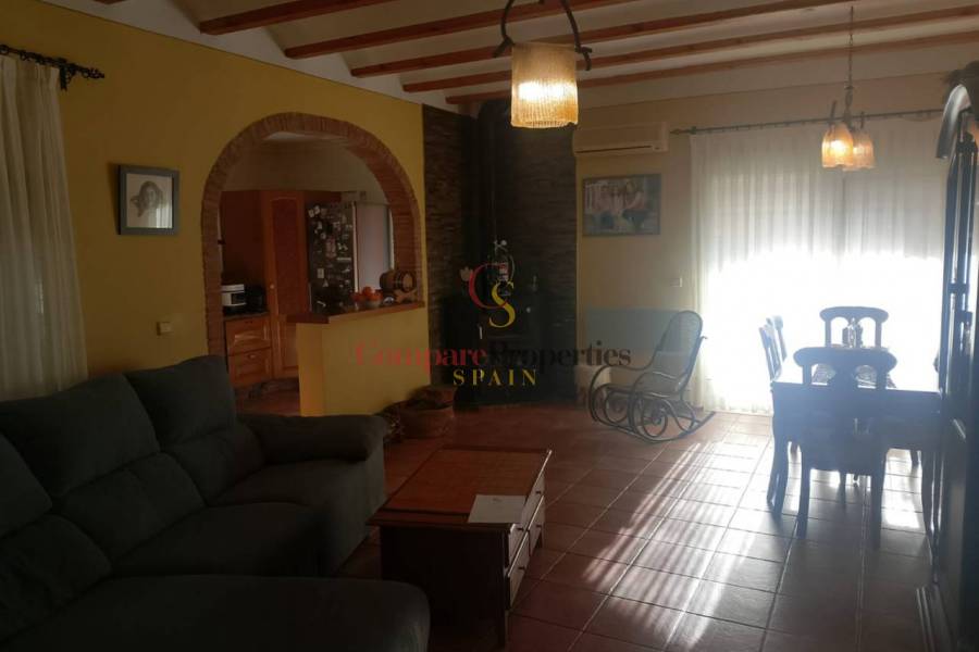 Sale - Apartment - Ador - 