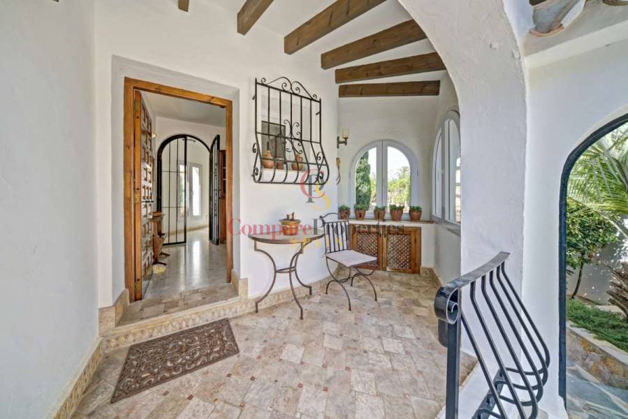 Sale - Villa - Moraira