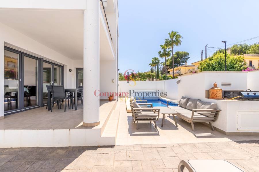 Venta - Villa - Albir
