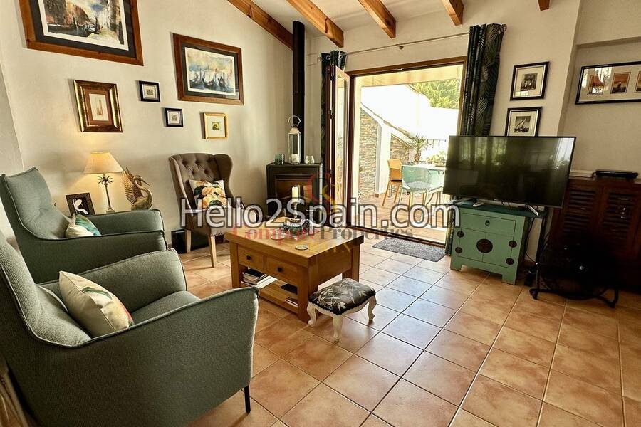 Sale - Townhouses - Forna