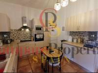 Sale - Townhouses - Oliva - 