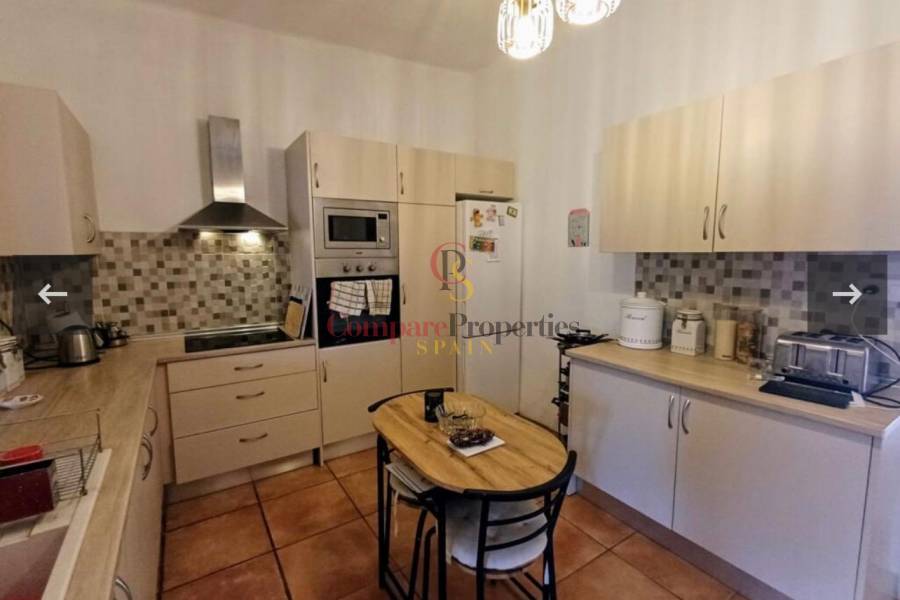 Sale - Townhouses - Oliva - 