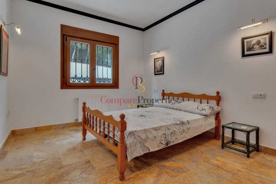 Verkauf - Villa - Orba Valley - 