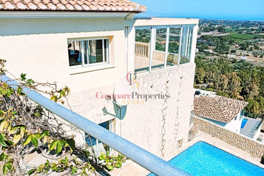 Venta - Villa - Dénia
