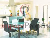 Venta - Villa - Dénia