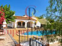 Verkoop - Villa - Orba Valley - Orba