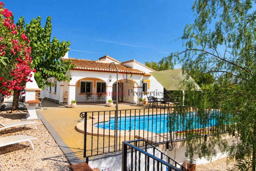 Verkoop - Villa - Orba Valley - Orba