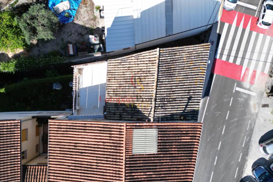 Venta - Villa - La Vall de Gallinera - Benisiva