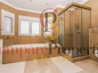 Venta - Villa - Dénia