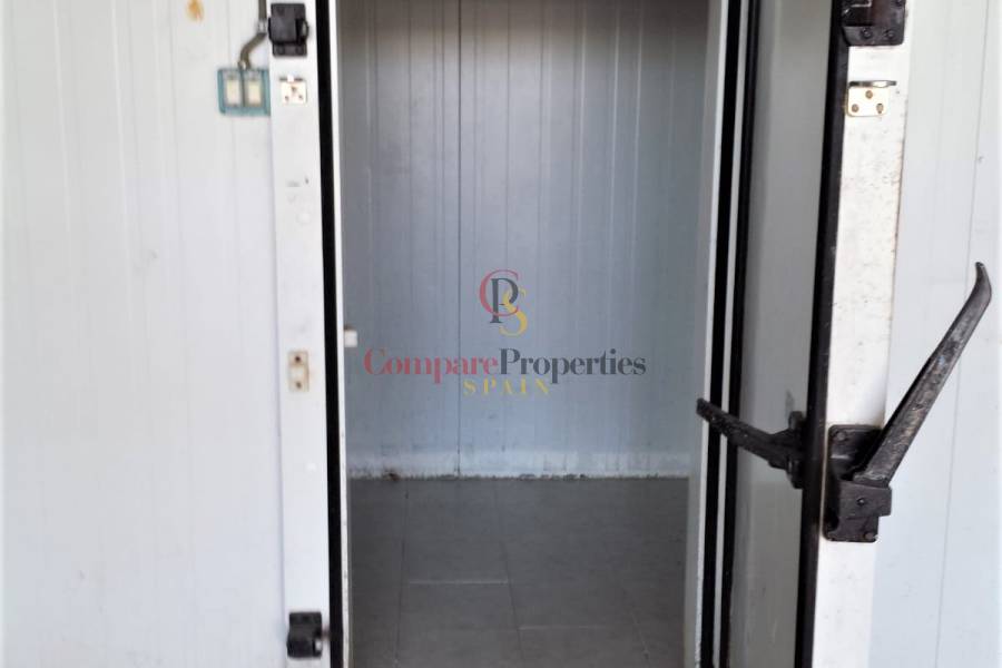 Venta - Commercial Units - Calpe