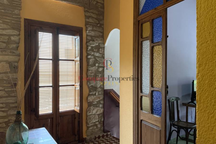 Venta - Villa - La Vall de Gallinera - Benisiva