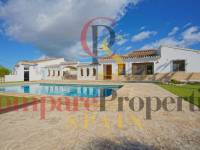 Verkoop - Villa - Jávea
