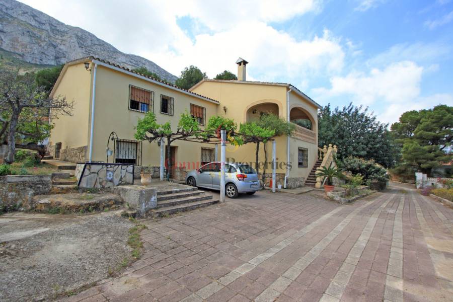 Venta - Villa - Dénia - Montgo