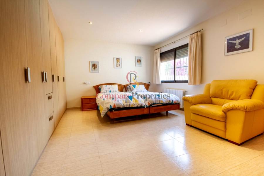 Verkoop - Villa - Orba Valley - Orba