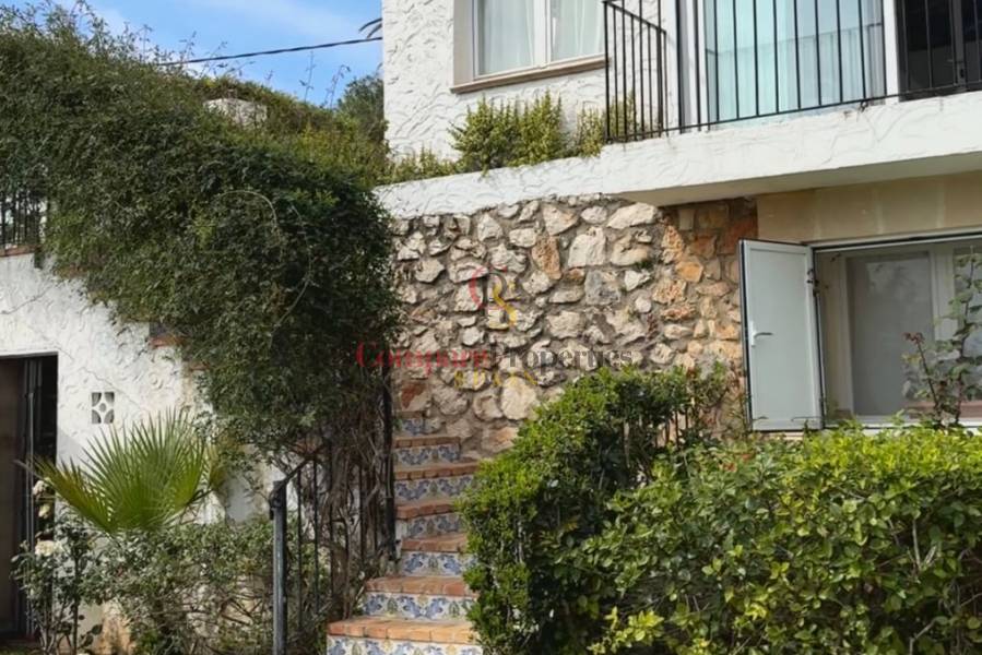 Vente - Villa - Jávea