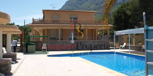 Villa - Verkoop - Dénia - Dénia