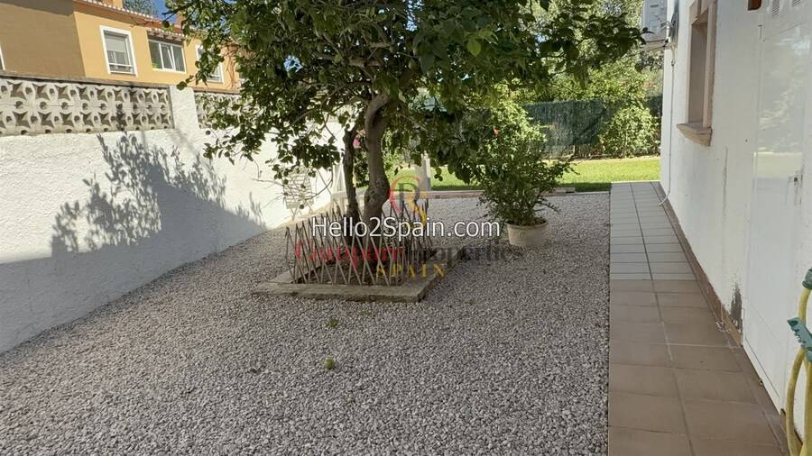 Sale - Villa - Dénia