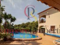 Sale - Villa - Moraira