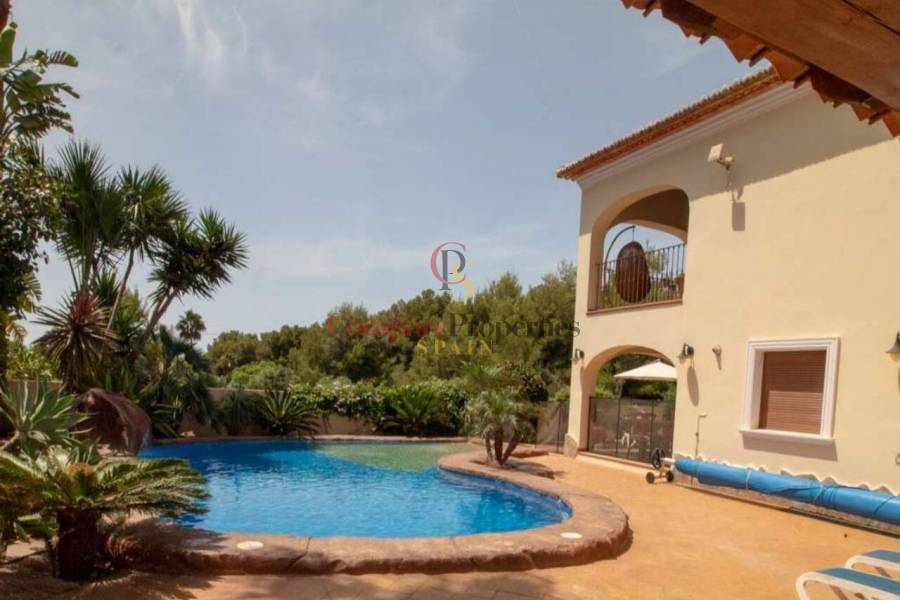 Sale - Villa - Moraira