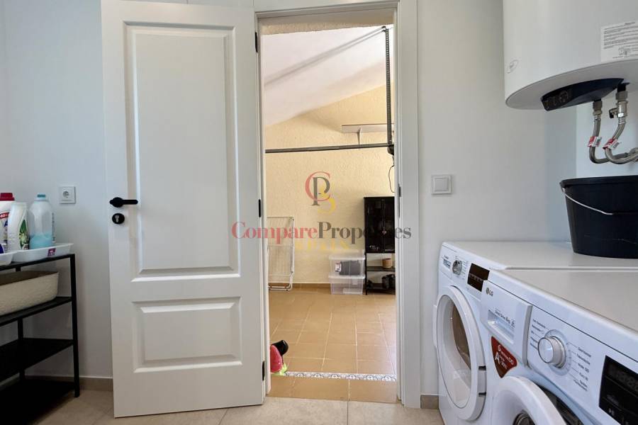 Sale - Villa - El Vergel - 