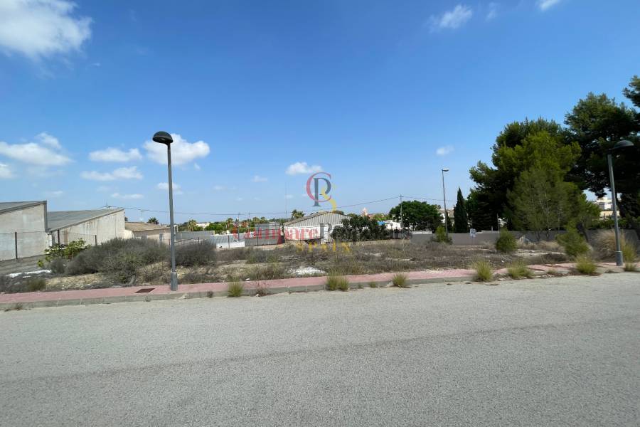 Verkoop - Plot - Rojales