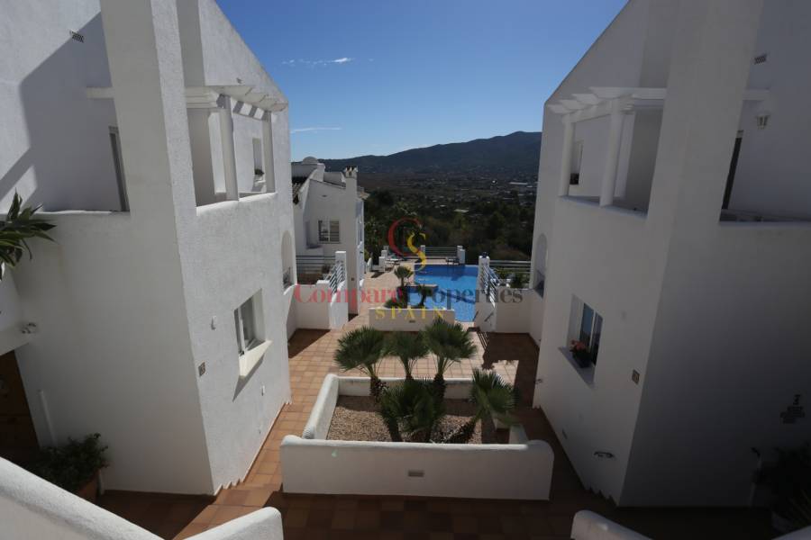 Sale - Townhouses - Jalon Valley - Valley / Urbanización